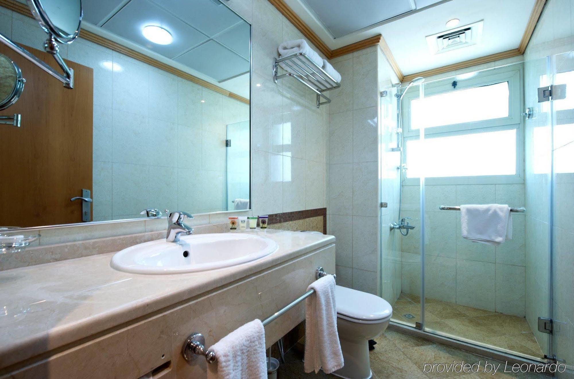 Time Opal Hotel Apartments Dubai Room photo